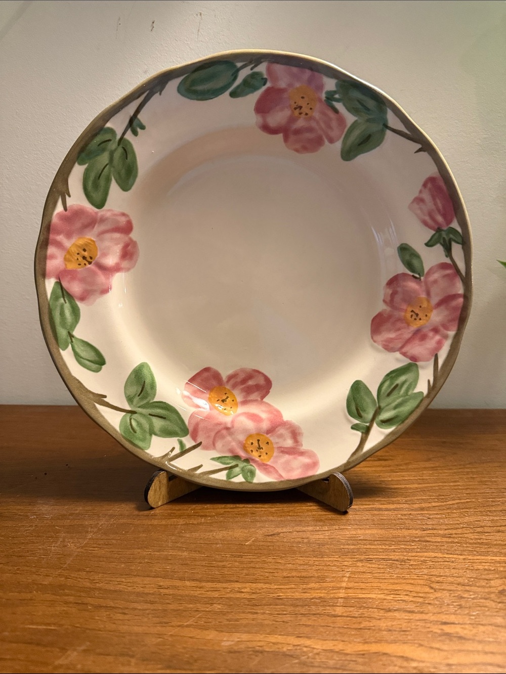 Hand-Painted Pink Floral Ceramic Dinner Plate - Home Dining
